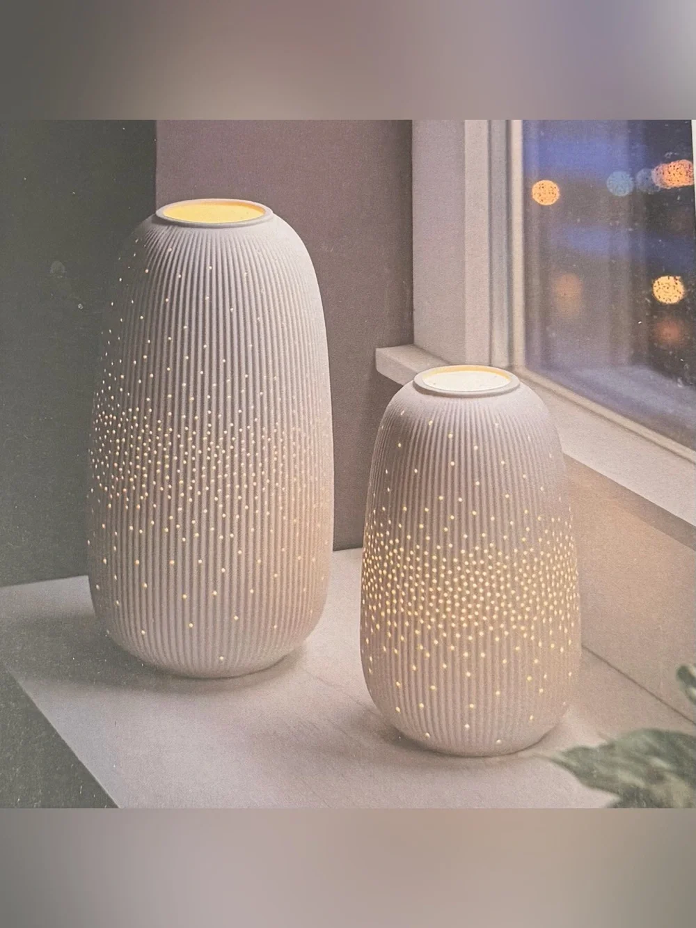 Evergreen Led Porcelain Lantern Set of 2 - White -